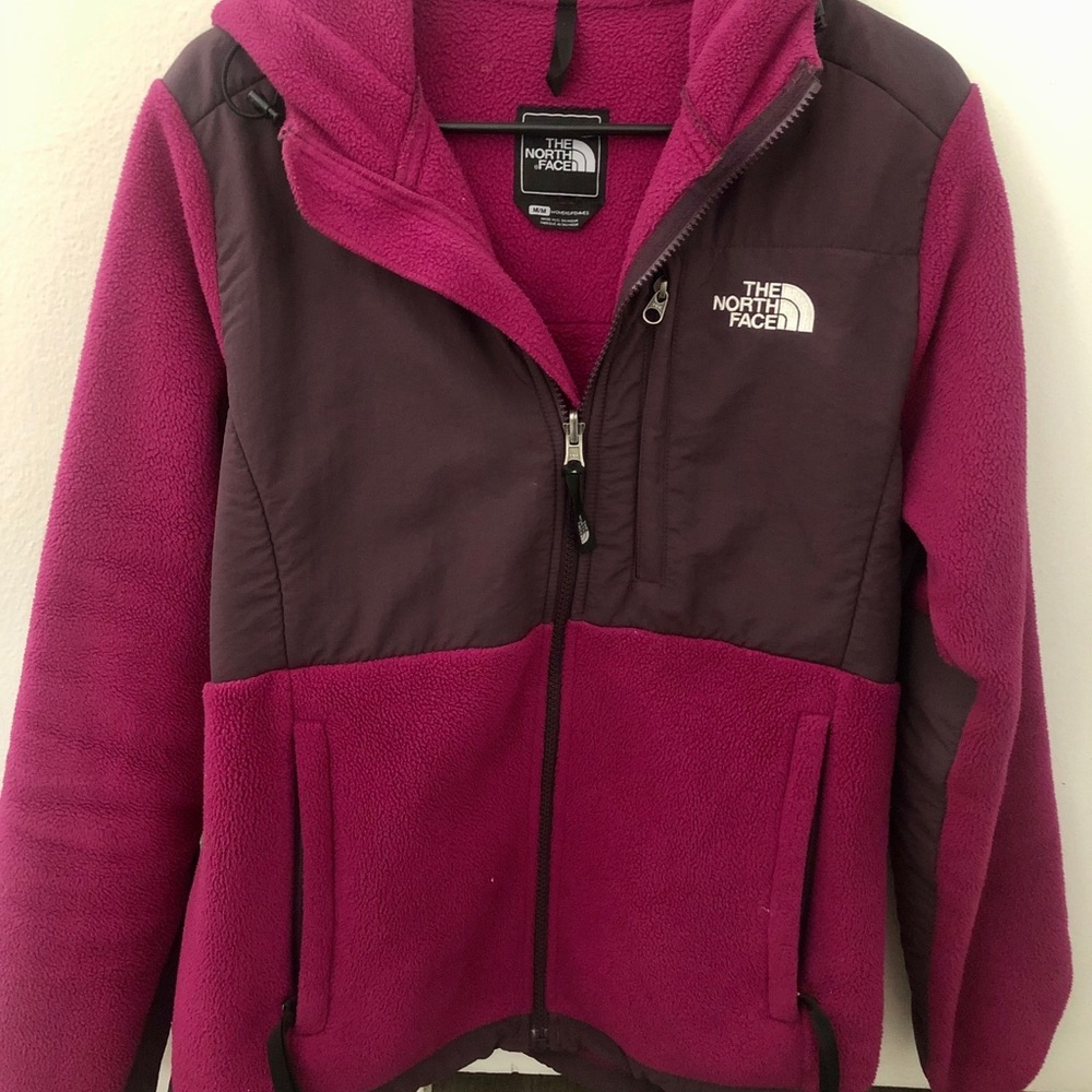 NorthFace Jacket w/ Hood